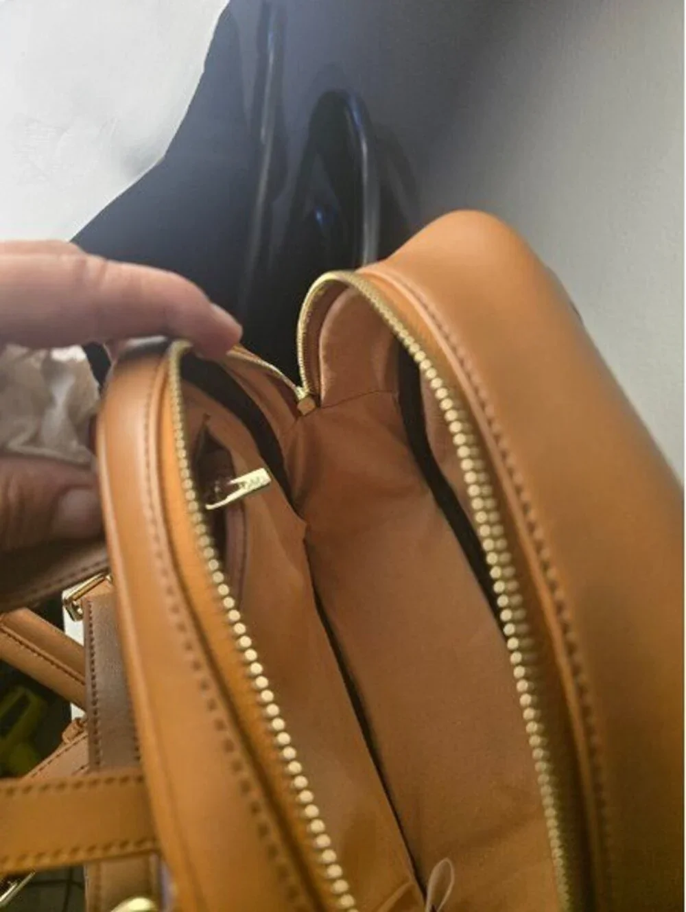 Belle & Bloom Camila Leather Backpack – Tan/Brown Gold Hardware Excellent